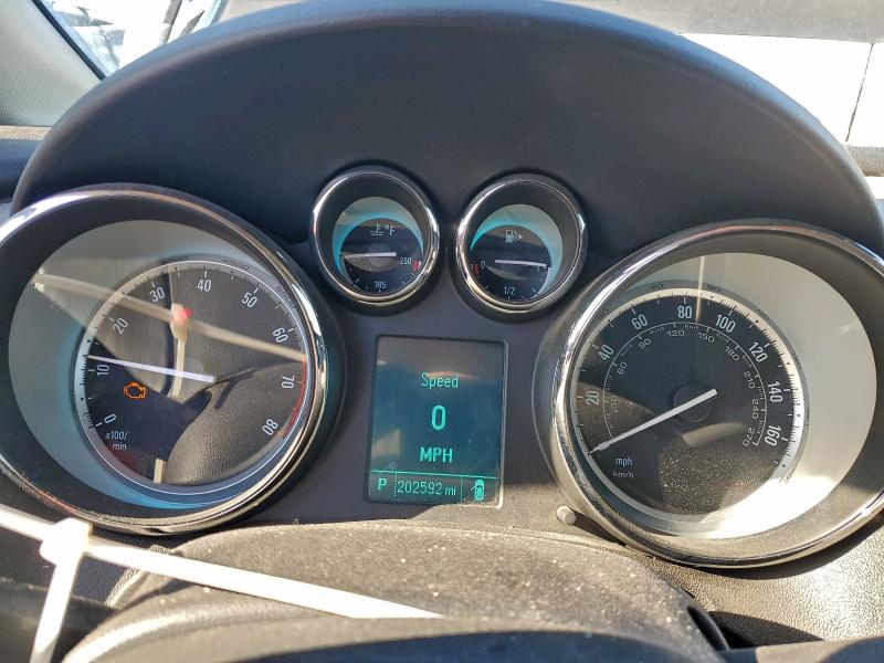 Фото 9 - BUICK VERANO