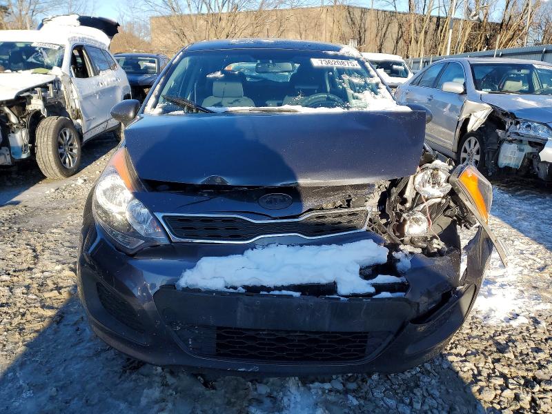 Фото 5 - KIA RIO