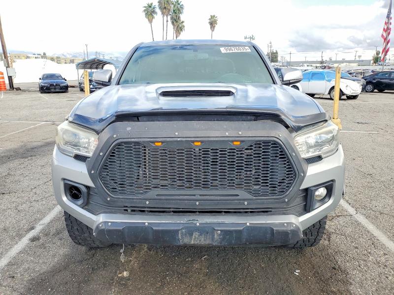 Фото 5 - TOYOTA TACOMA