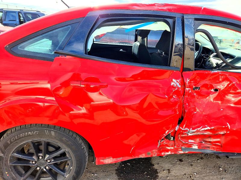 Фото 10 - FORD FOCUS