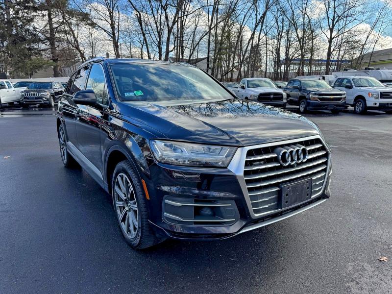 Фото 4 - AUDI Q7