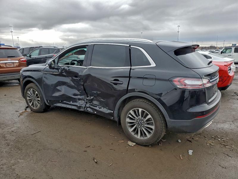 Фото 2 - LINCOLN NAUTILUS