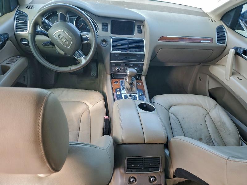 Фото 8 - AUDI Q7