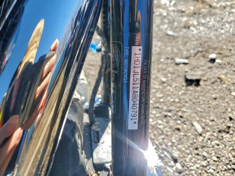 HARLEY-DAVIDSON FXSTC 2010