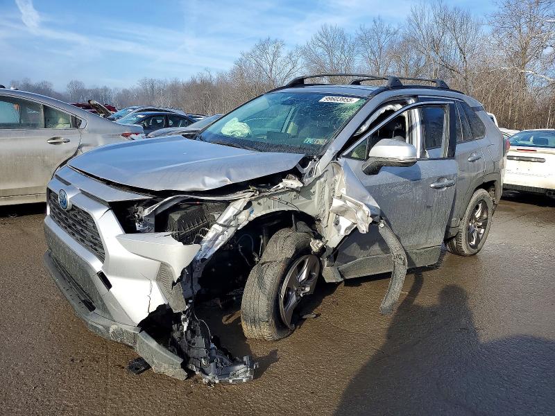 Фото 1 - TOYOTA RAV4