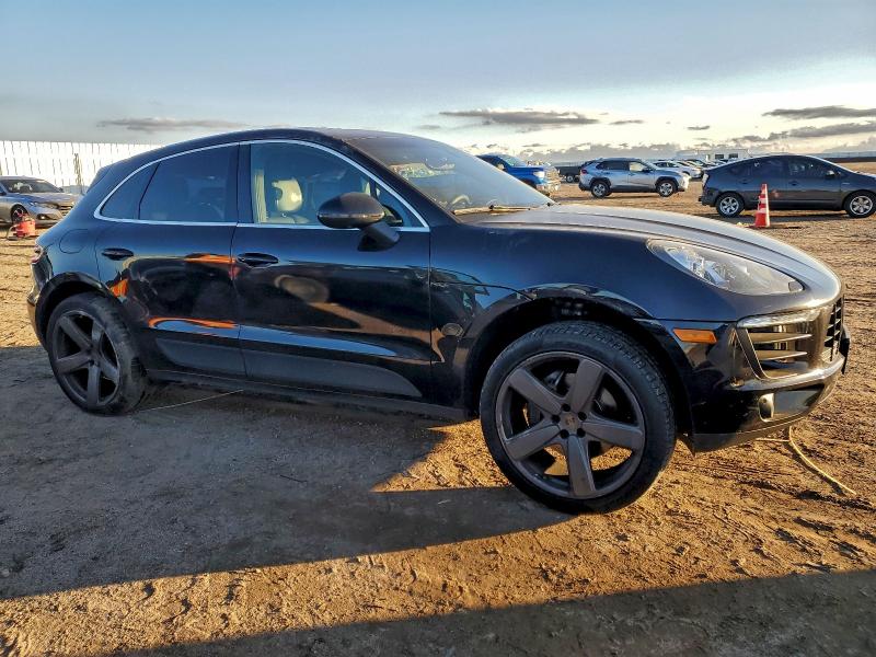 Фото 4 - PORSCHE MACAN