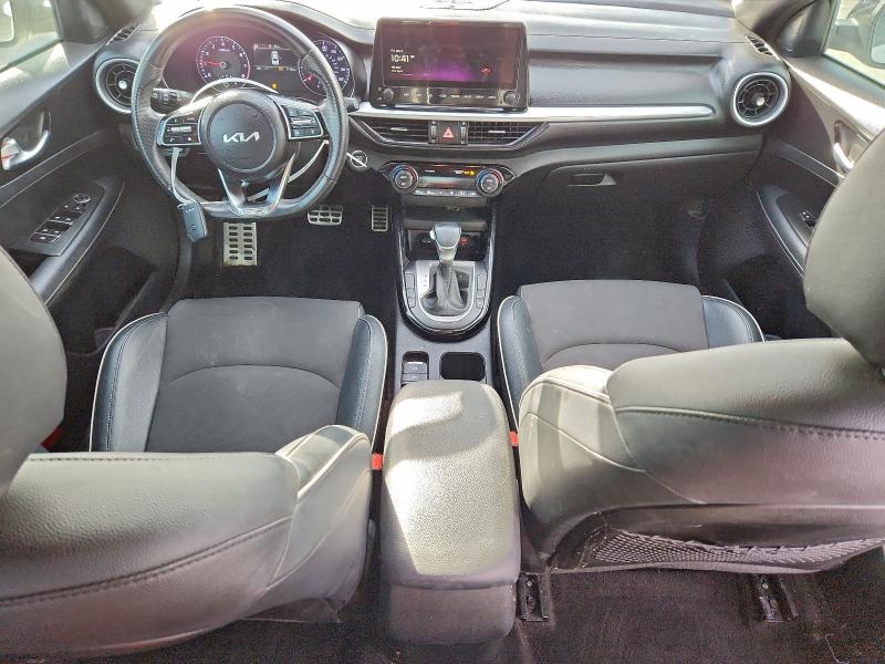 Фото 8 - KIA FORTE