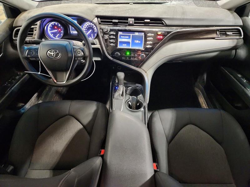 Фото 8 - TOYOTA CAMRY