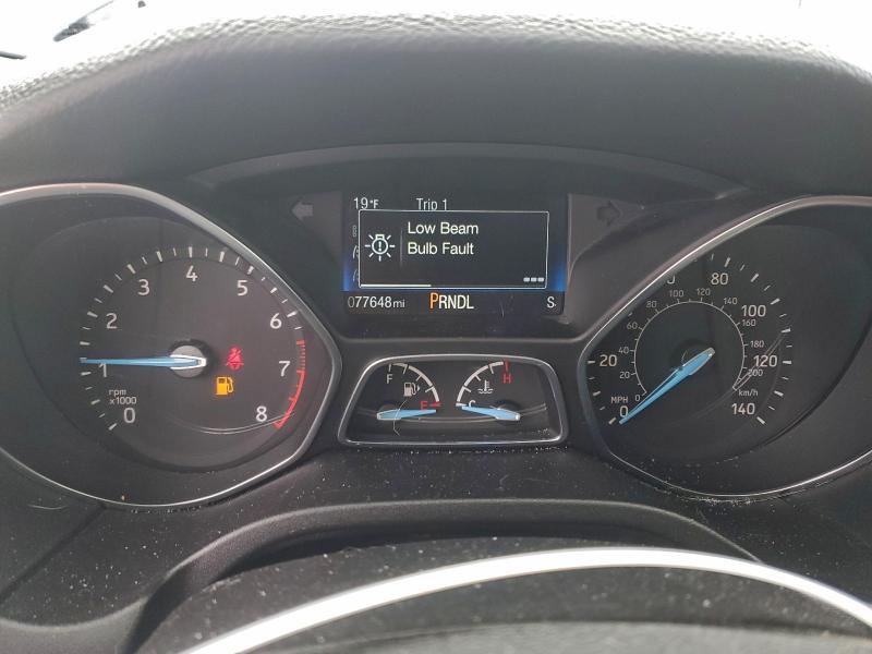 Фото 9 - FORD FOCUS