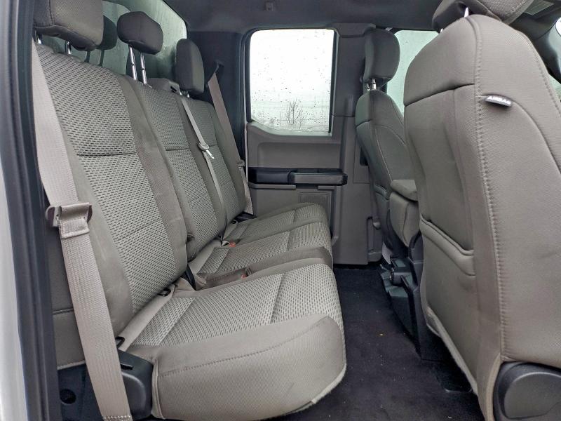 Фото 10 - FORD F-150