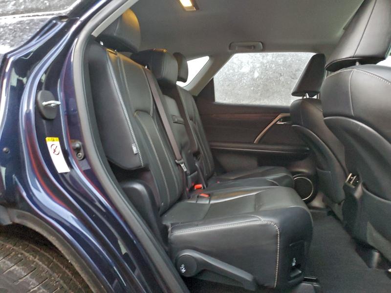 Фото 11 - LEXUS RX350