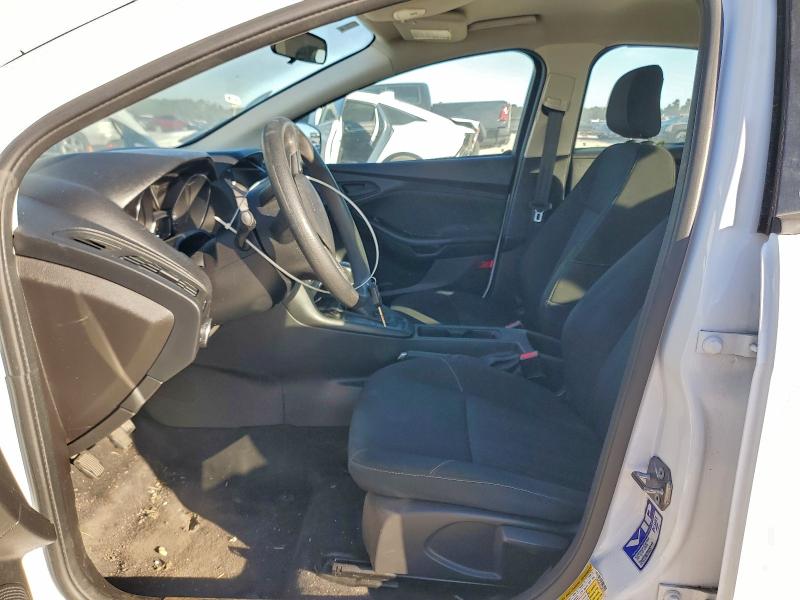 Фото 7 - FORD FOCUS