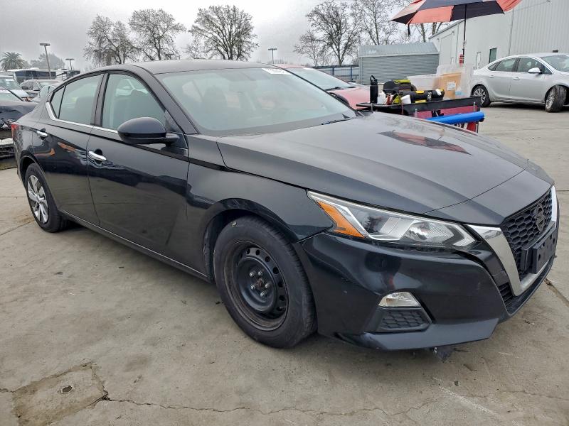 Фото 4 - NISSAN ALTIMA