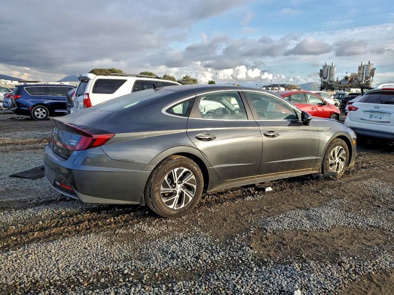 Фото 3 - HYUNDAI SONATA