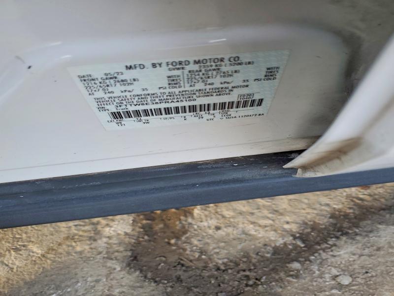 Фото 12 - FORD MAVERICK