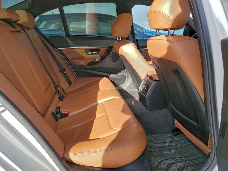 Фото 10 - BMW 3 SERIES