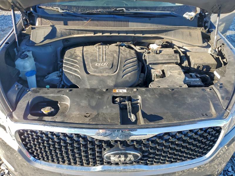 Фото 12 - KIA SORENTO