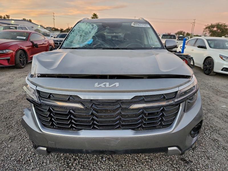 Фото 5 - KIA SELTOS