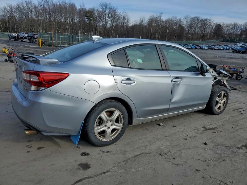 Фото 3 - SUBARU IMPREZA