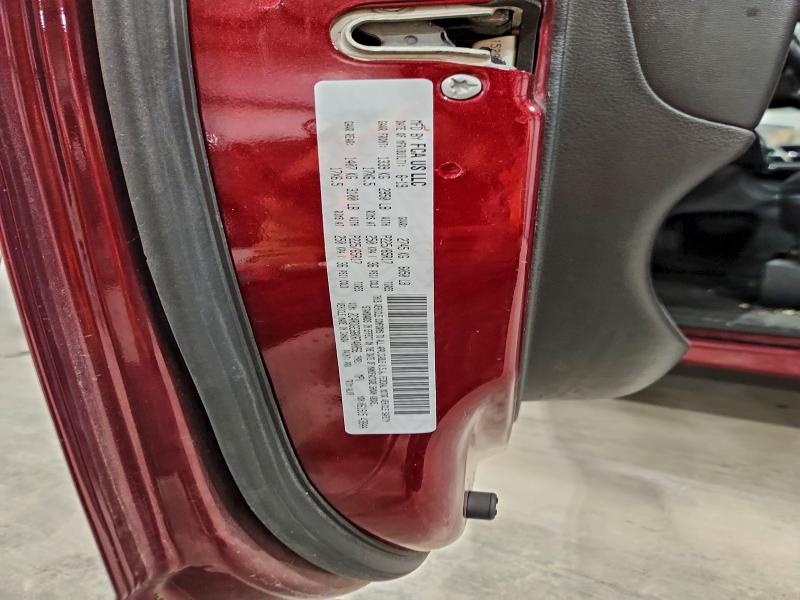 Фото 14 - DODGE CARAVAN