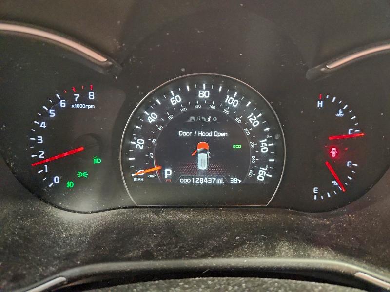 Фото 9 - KIA SORENTO