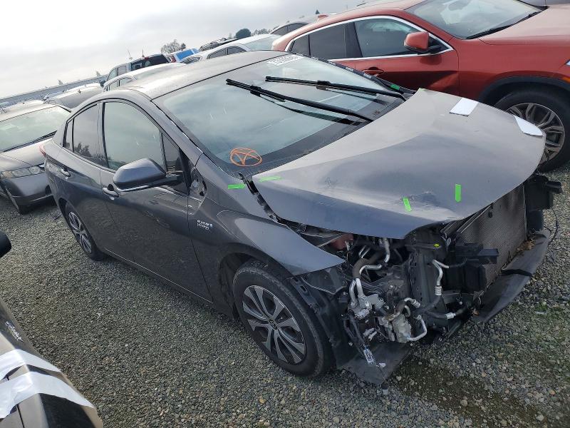 Фото 4 - TOYOTA PRIUS