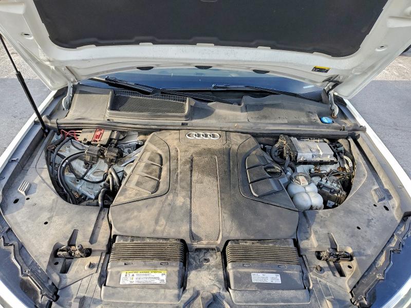 Фото 12 - AUDI Q7