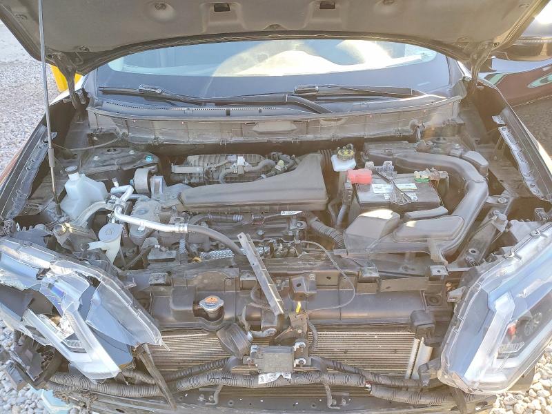 Фото 12 - NISSAN ROGUE