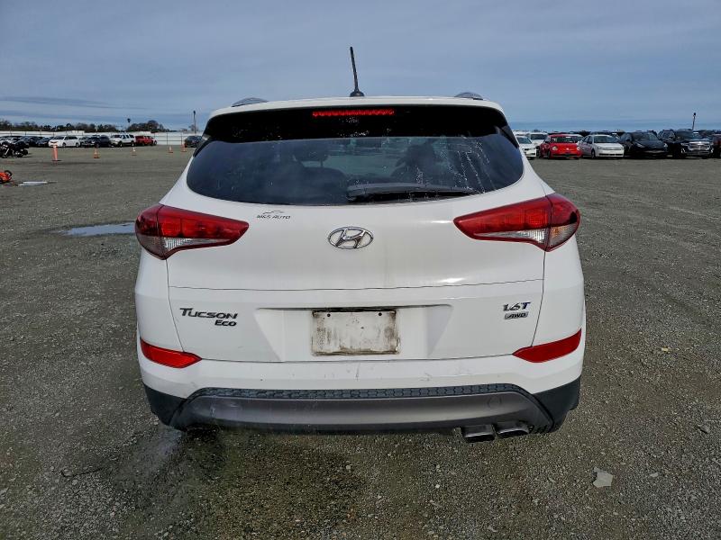 Фото 6 - HYUNDAI TUCSON