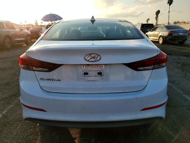 Фото 6 - HYUNDAI ELANTRA