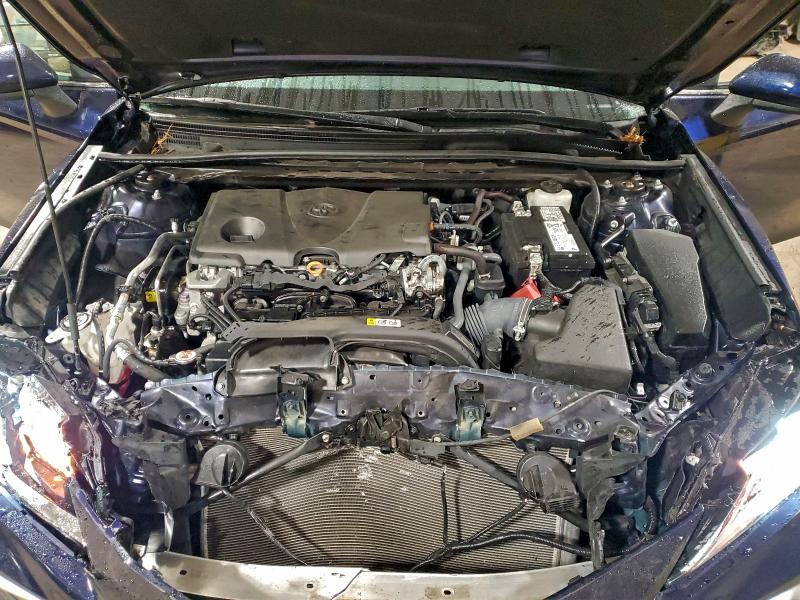 Фото 11 - TOYOTA CAMRY