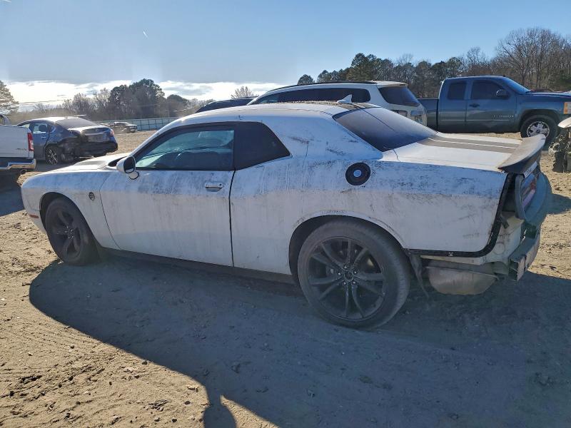 Фото 2 - DODGE CHALLENGER