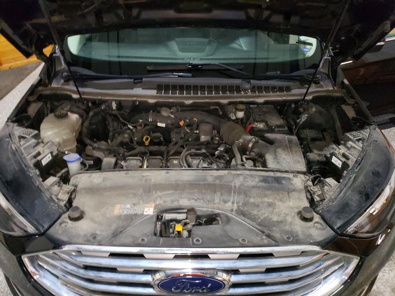 Фото 12 - FORD EDGE