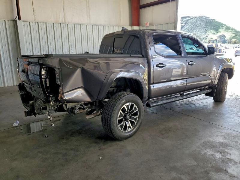 Фото 3 - TOYOTA TACOMA