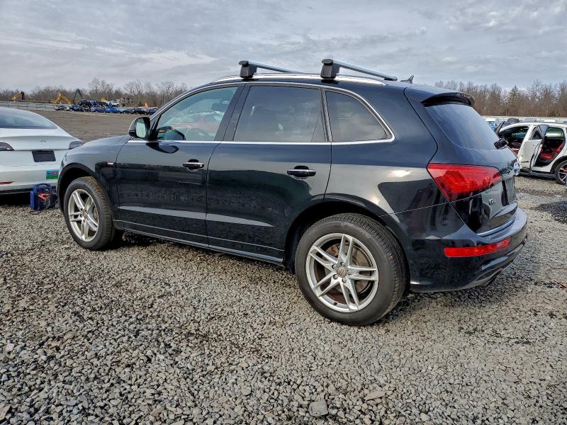 Фото 2 - AUDI Q5