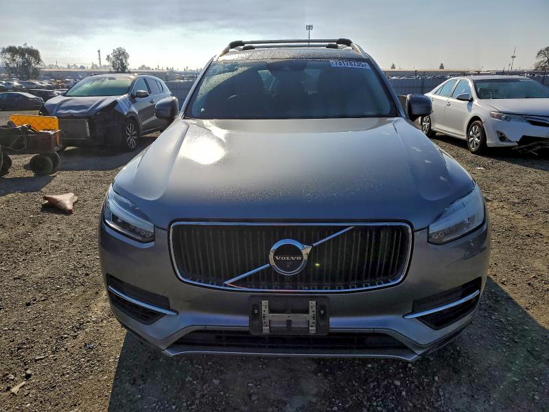 Фото 5 - VOLVO XC90