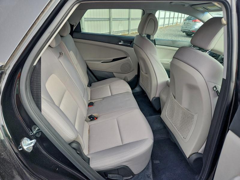 Фото 11 - HYUNDAI TUCSON