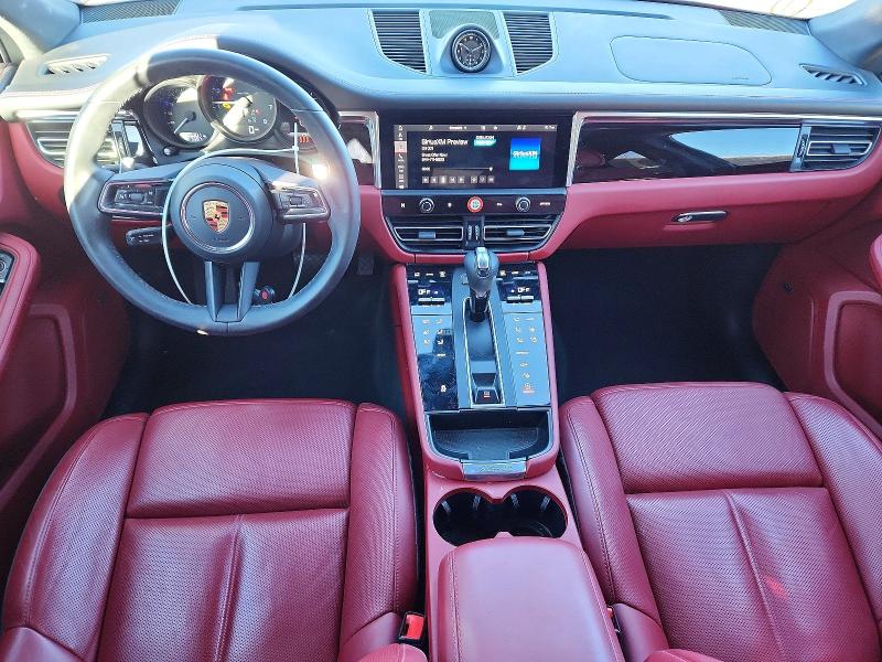 Фото 8 - PORSCHE MACAN