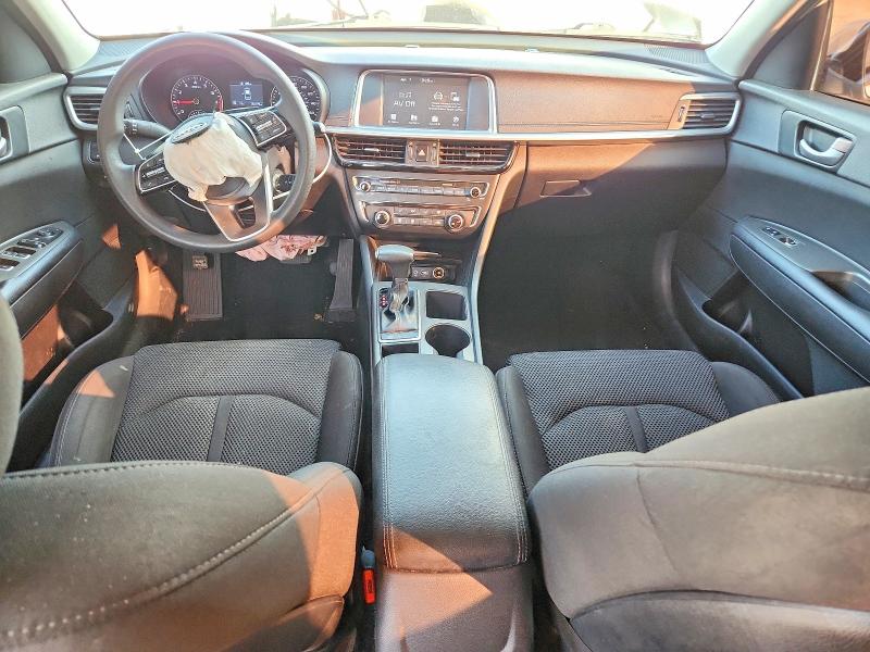 Фото 8 - KIA OPTIMA