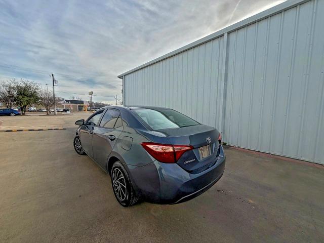 Фото 3 - TOYOTA COROLLA