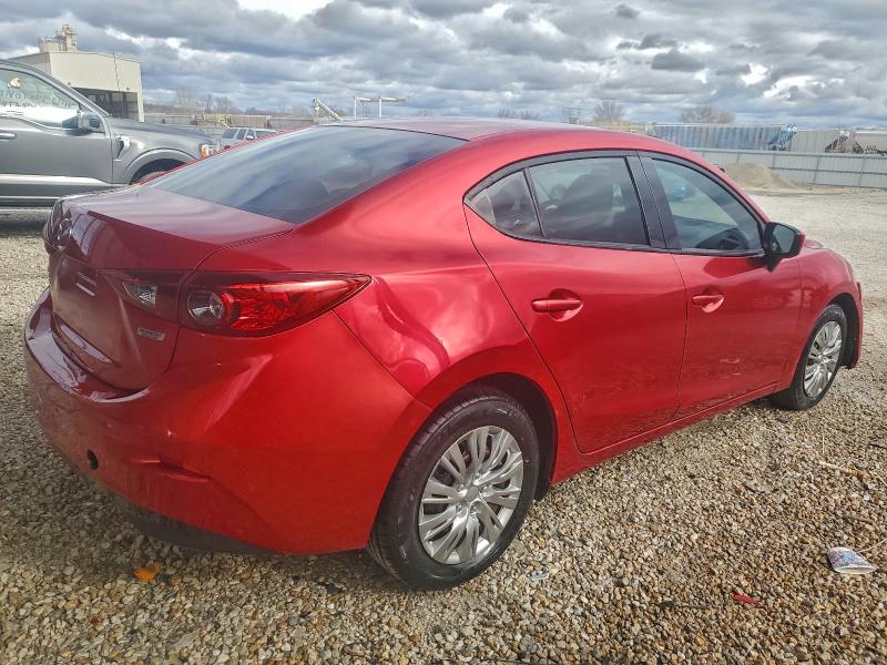 Фото 3 - MAZDA 3