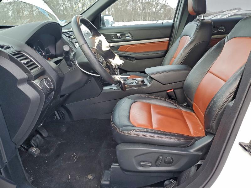 Фото 7 - FORD EXPLORER