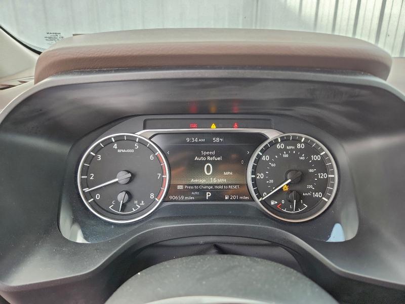 Фото 9 - NISSAN ROGUE