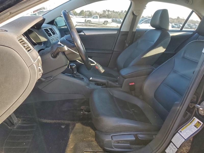 Фото 7 - VOLKSWAGEN JETTA