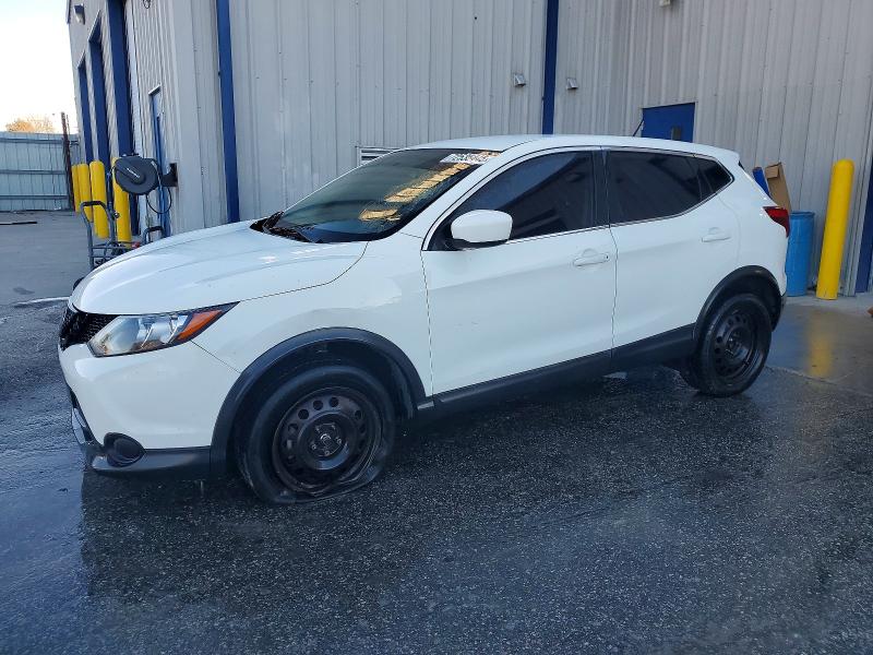 Фото 1 - NISSAN ROGUE