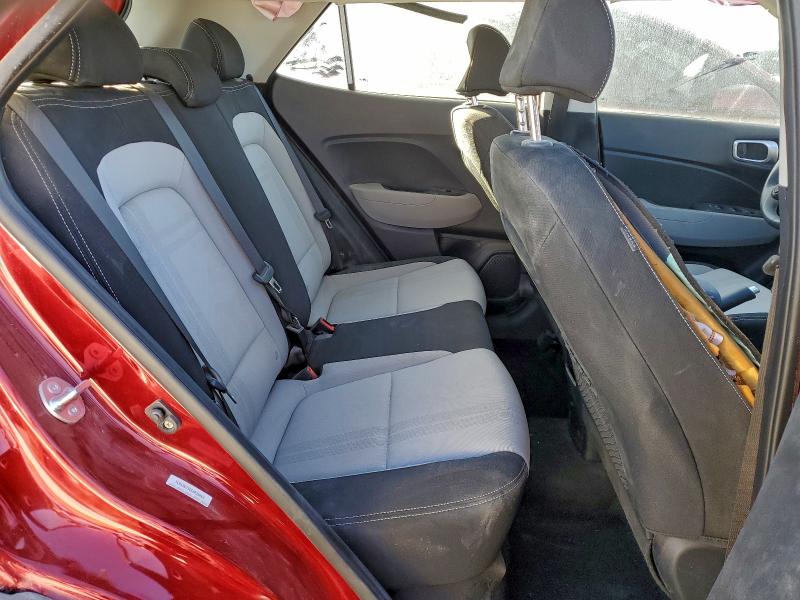 Фото 11 - HYUNDAI VENUE