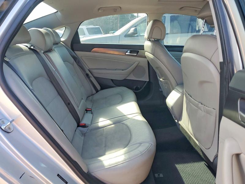 Фото 10 - HYUNDAI SONATA