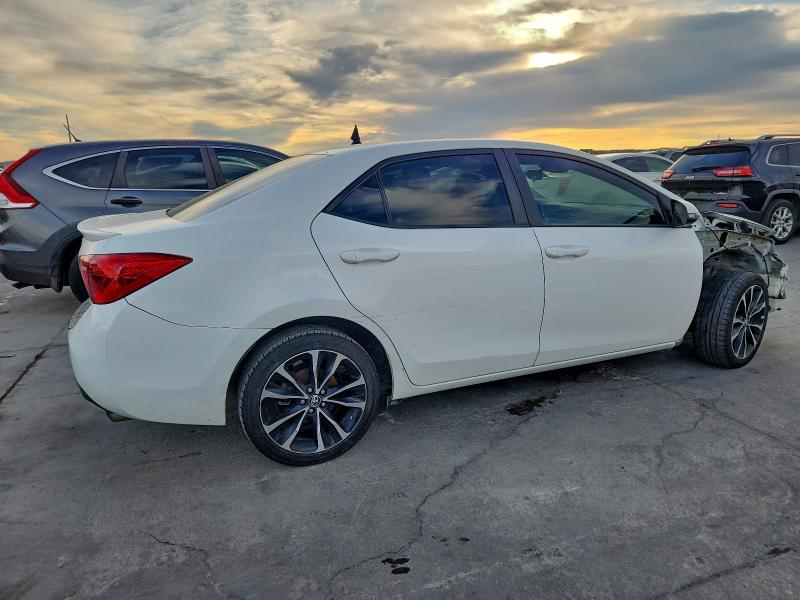 Фото 3 - TOYOTA COROLLA