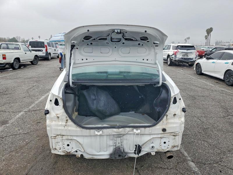 Фото 6 - TOYOTA COROLLA