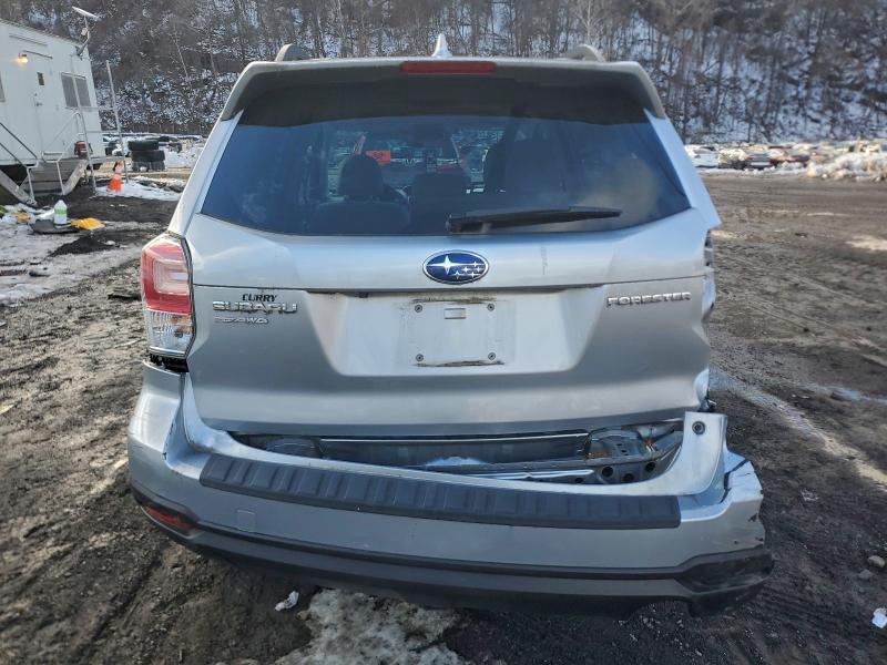 Фото 6 - SUBARU FORESTER